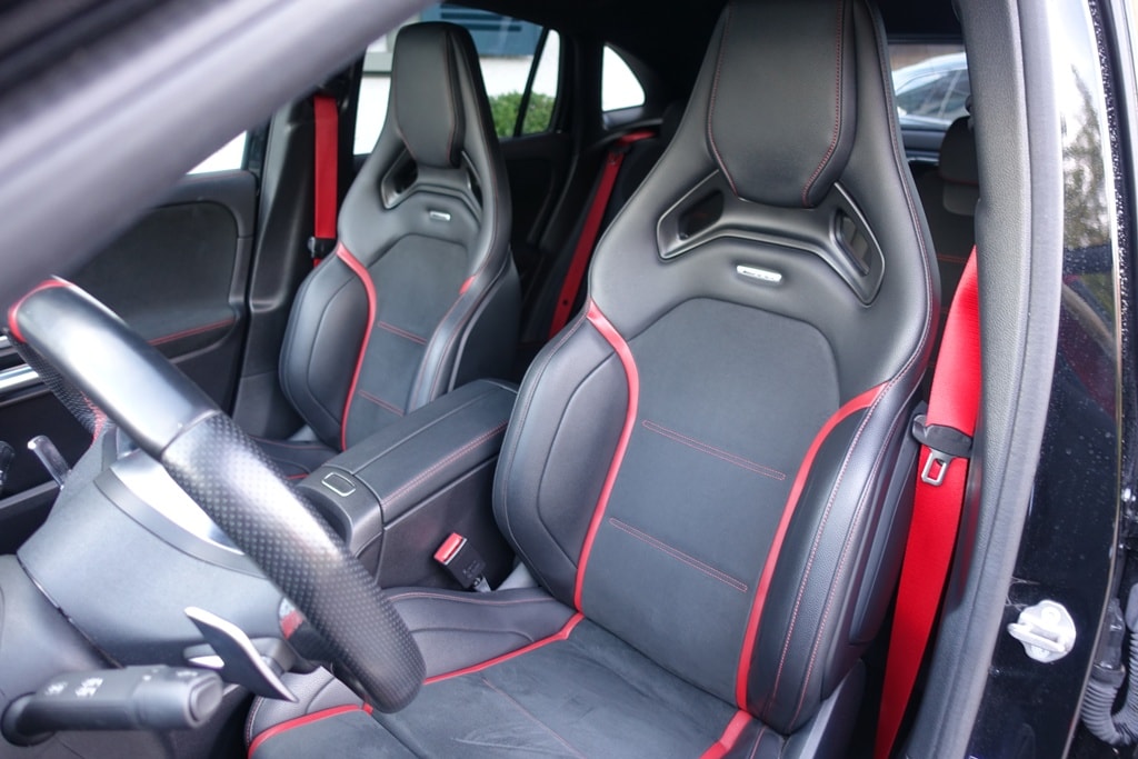 MERCEDES-BENZ GLA 35 AMG 4Matic 8G-Speedshift DCT-image-7