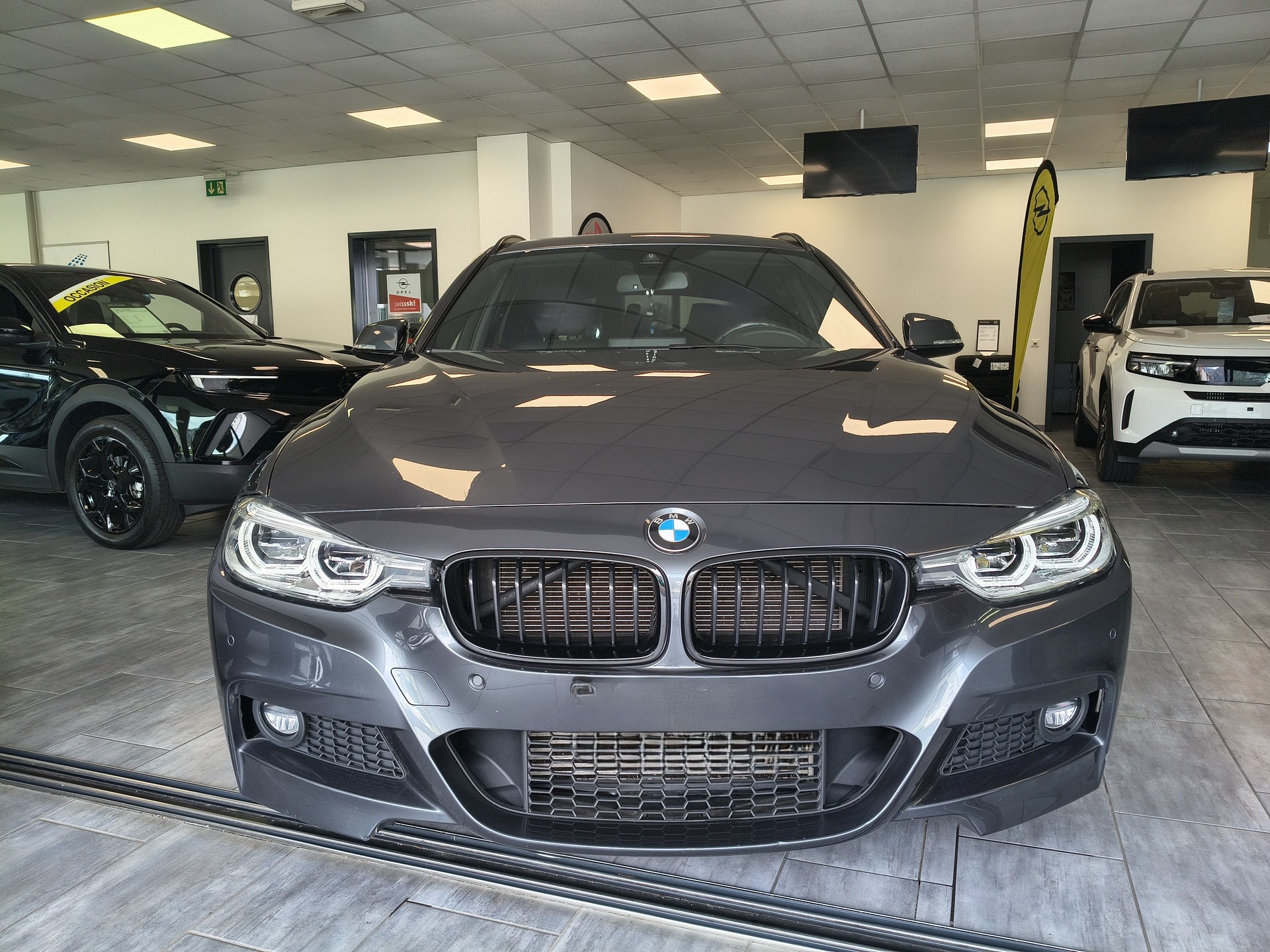 BMW 320d xDrive Touring Edition M Sport Steptronic