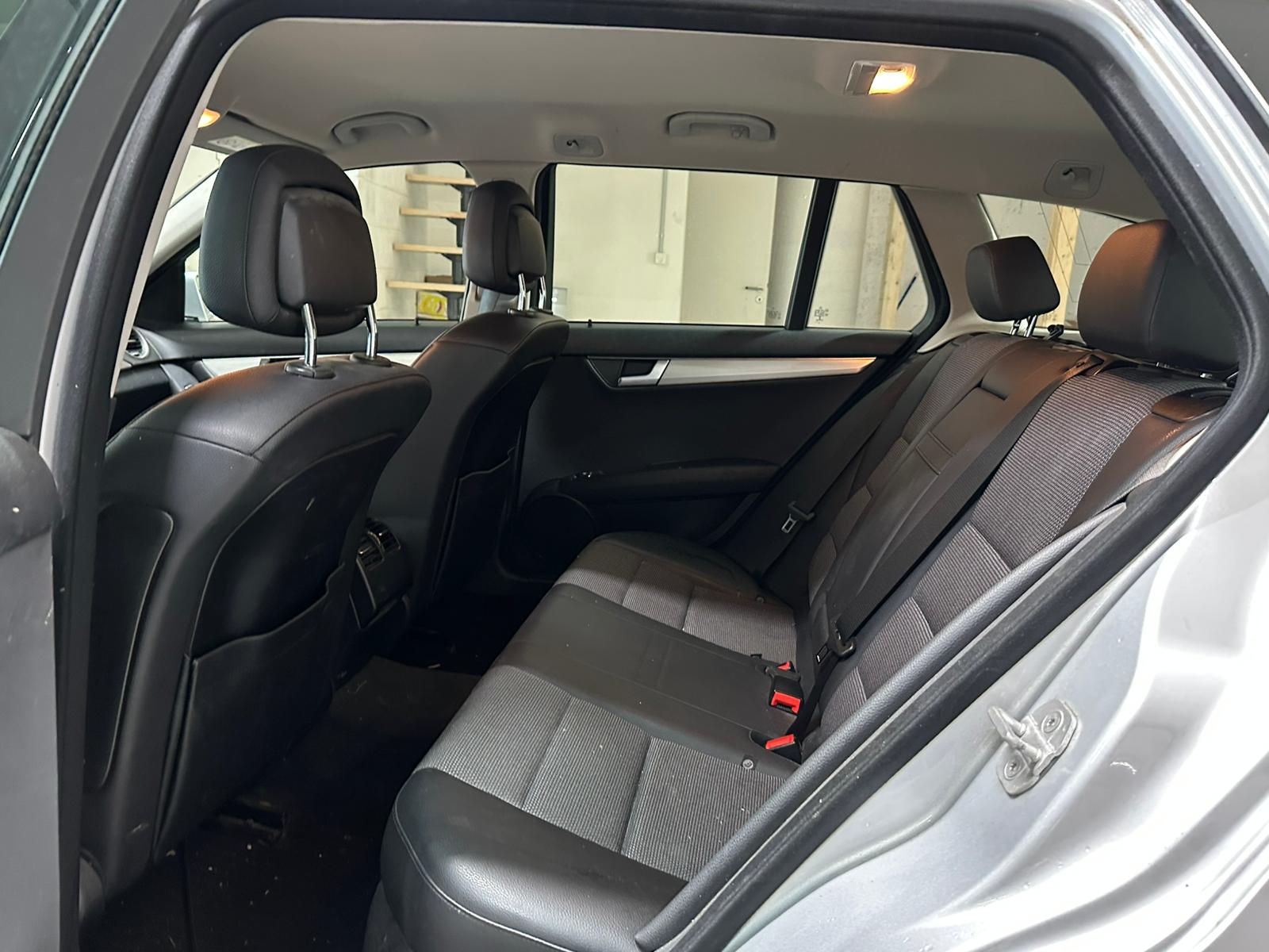 MERCEDES-BENZ C 200 7G-Tronic-image-8