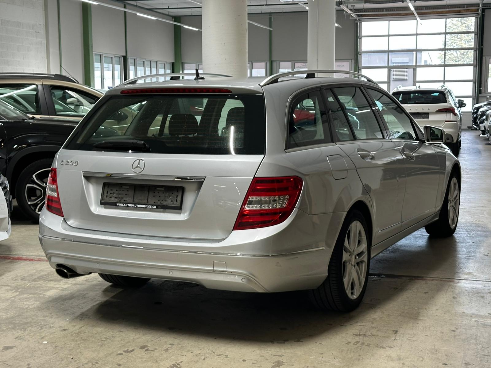 MERCEDES-BENZ C 200 7G-Tronic-image-5