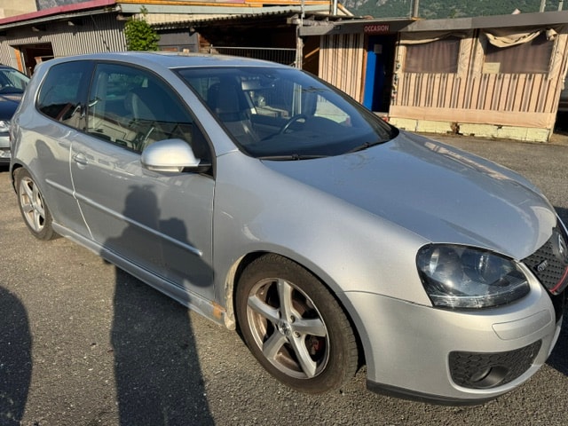 VW Golf 2.0 TFSI GTI-image-0