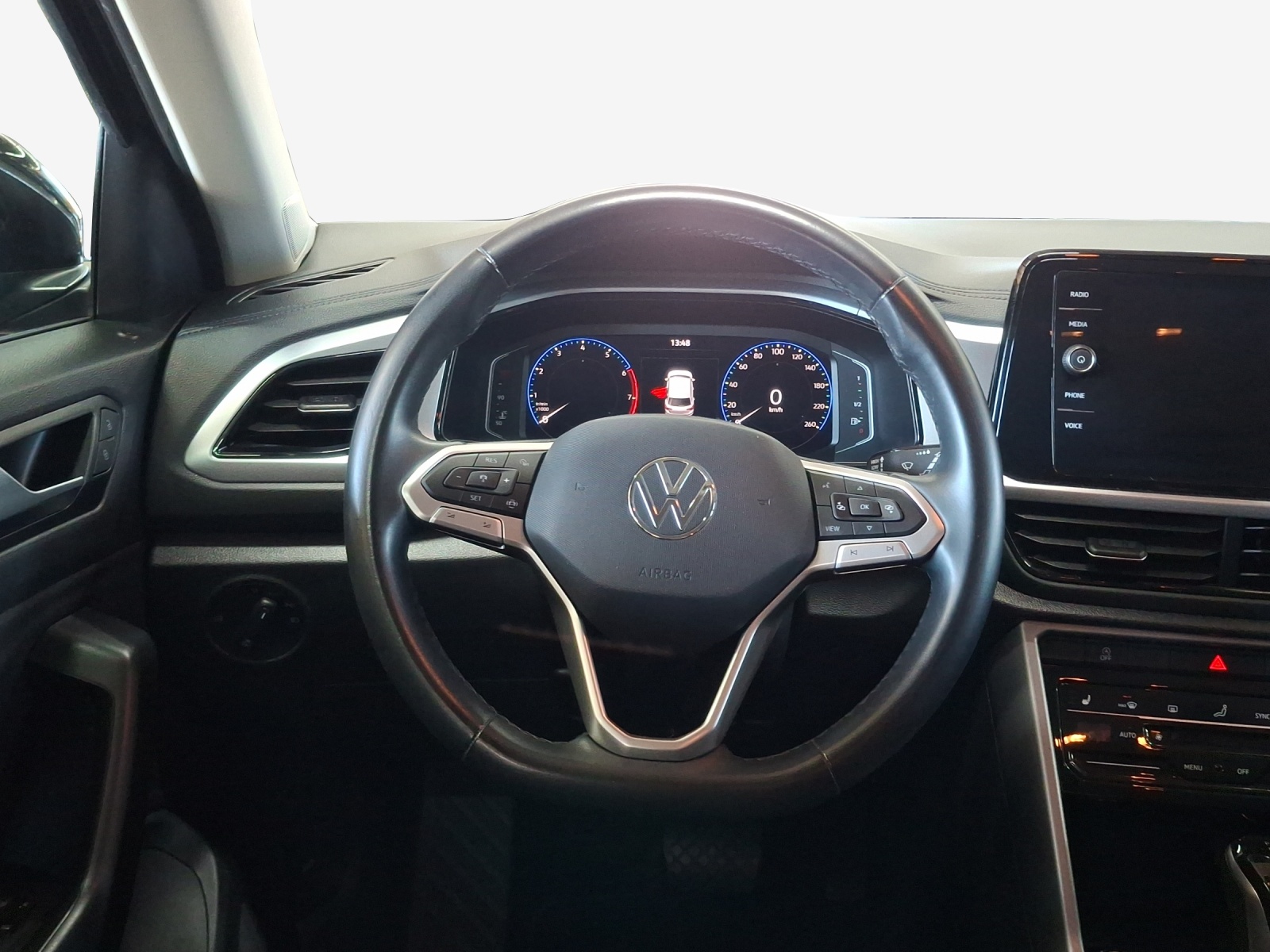 VW T-Roc 1.5 TSI EVO Life DSG-image-9