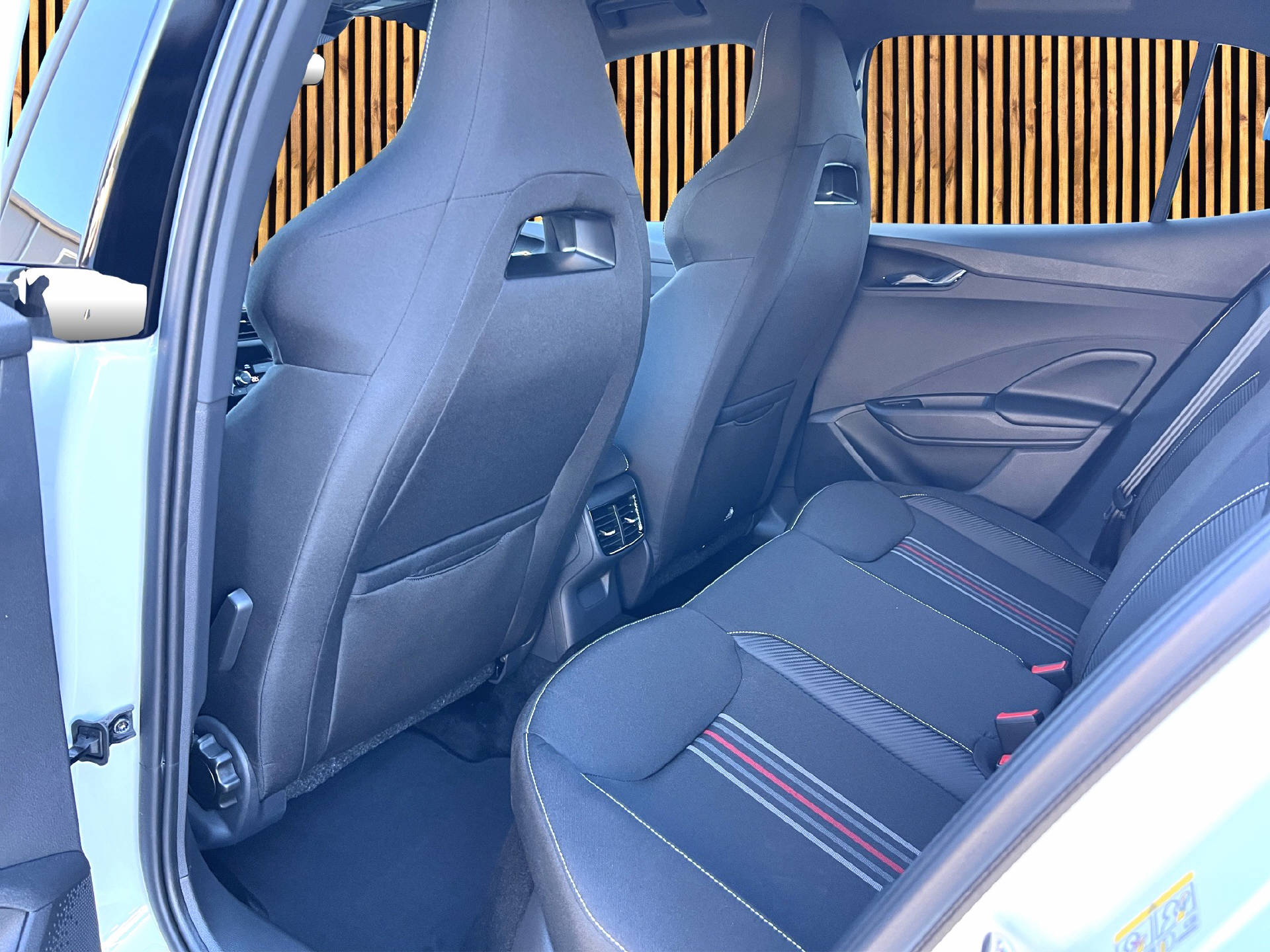 SKODA Fabia 1.0 TSI Monte Carlo DSG-image-10