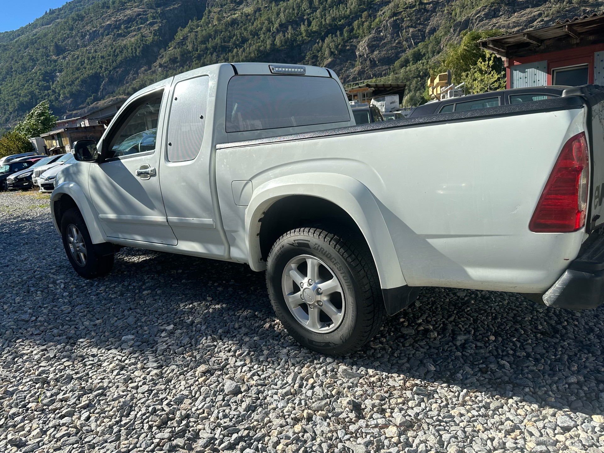 ISUZU D-MAX SpaceCab LS 3.0 4x4-image-10