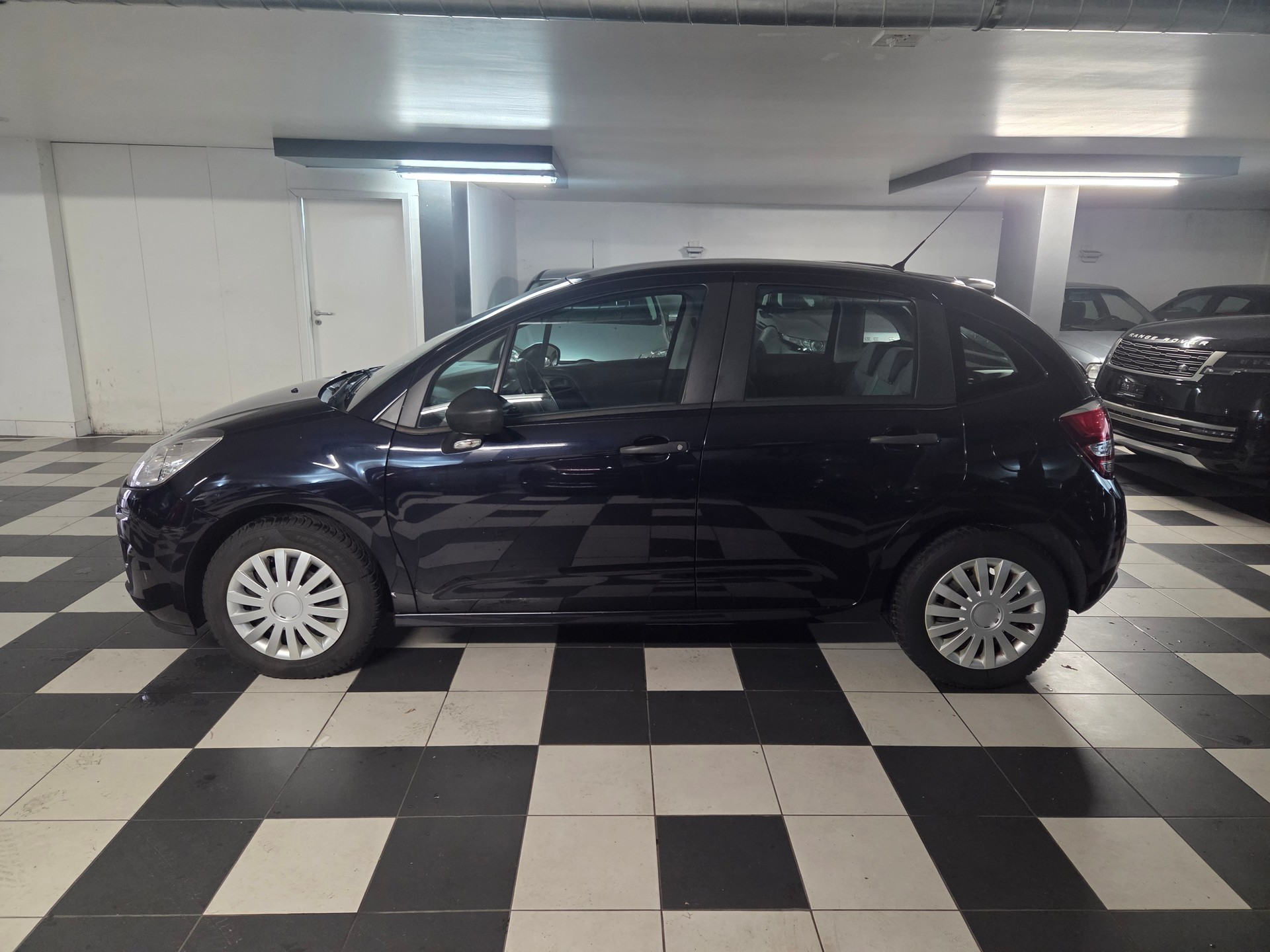 CITROEN C3 1.0i Attraction-image-1