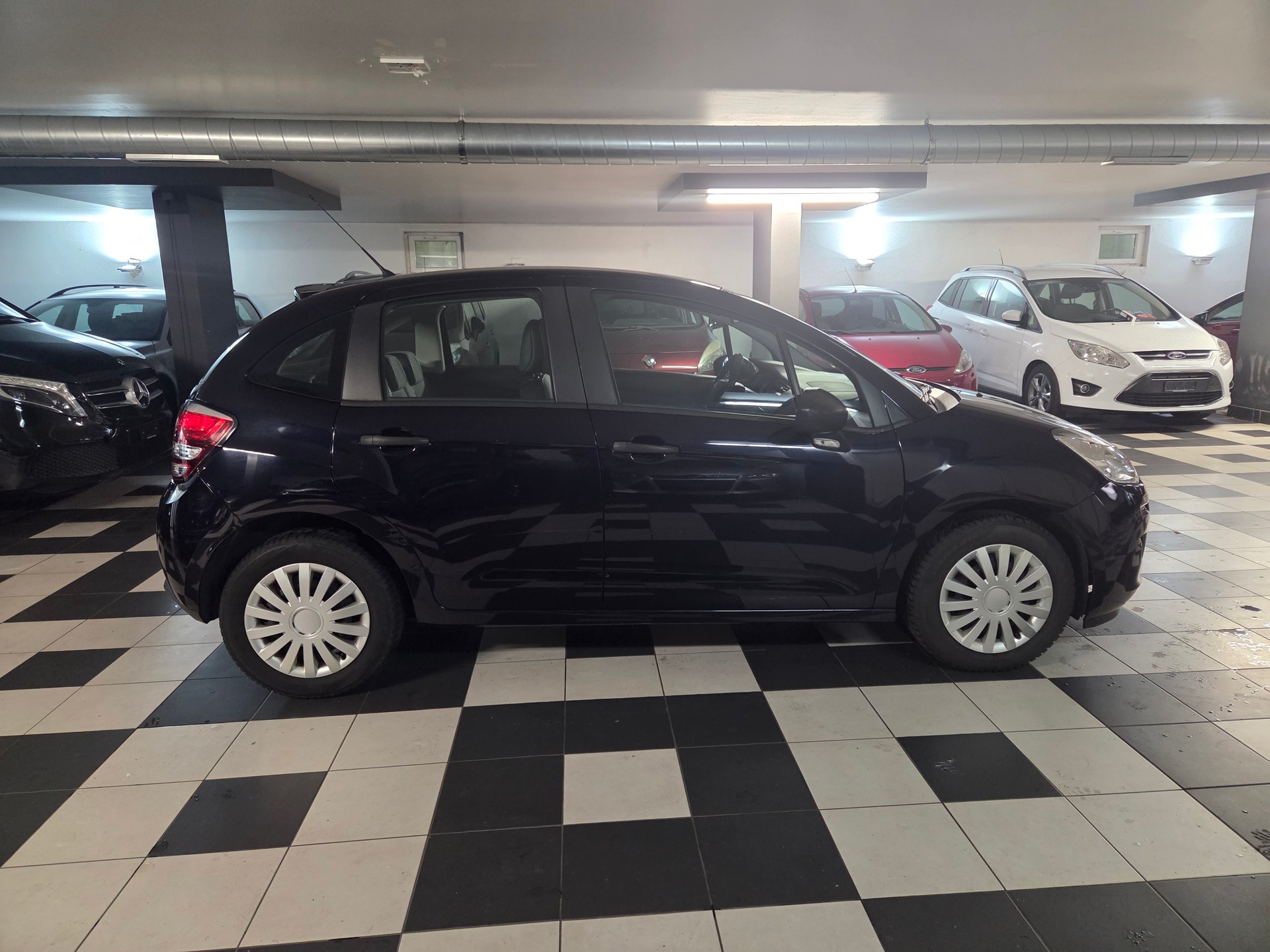 CITROEN C3 1.0i Attraction-image-4