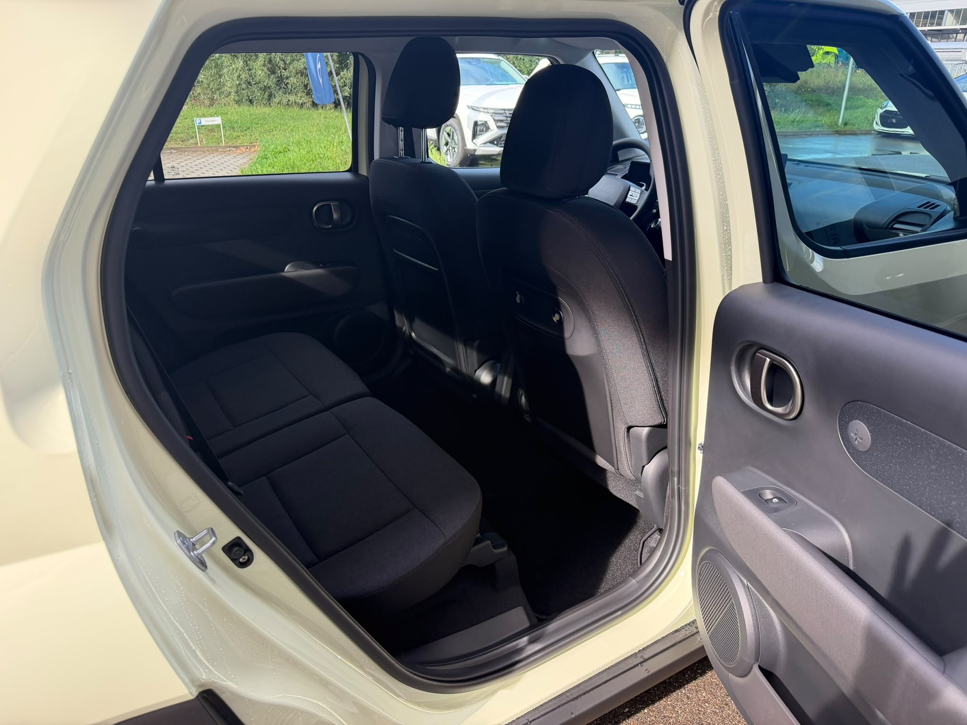 HYUNDAI Inster 49kWh Vertex-image-10