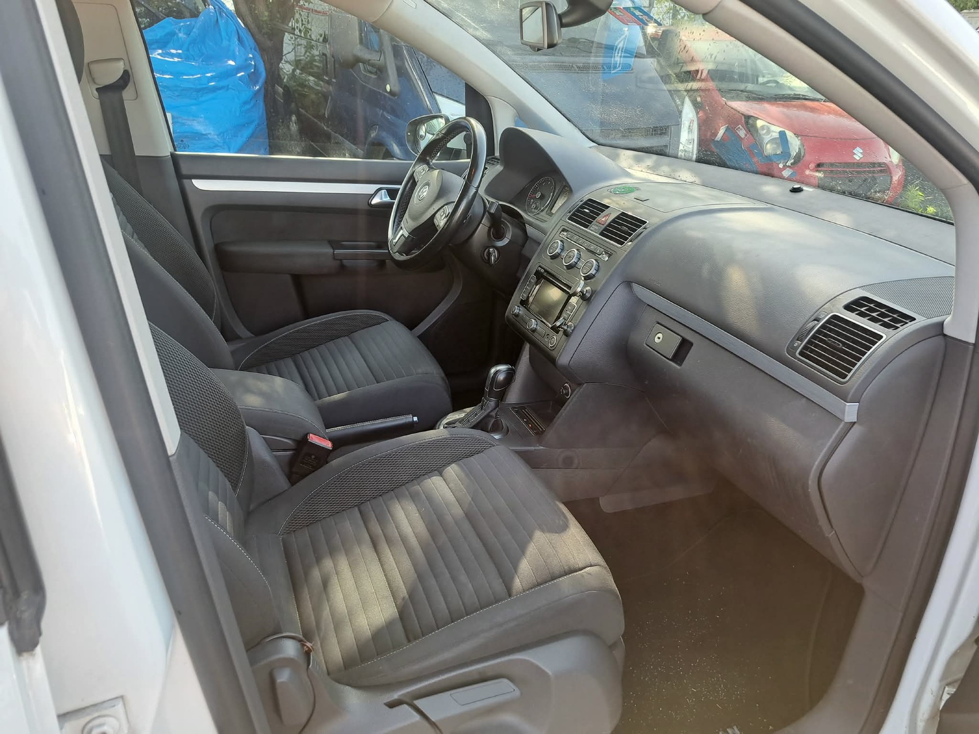 VW Touran 1.4 TSI Highline DSG-image-7