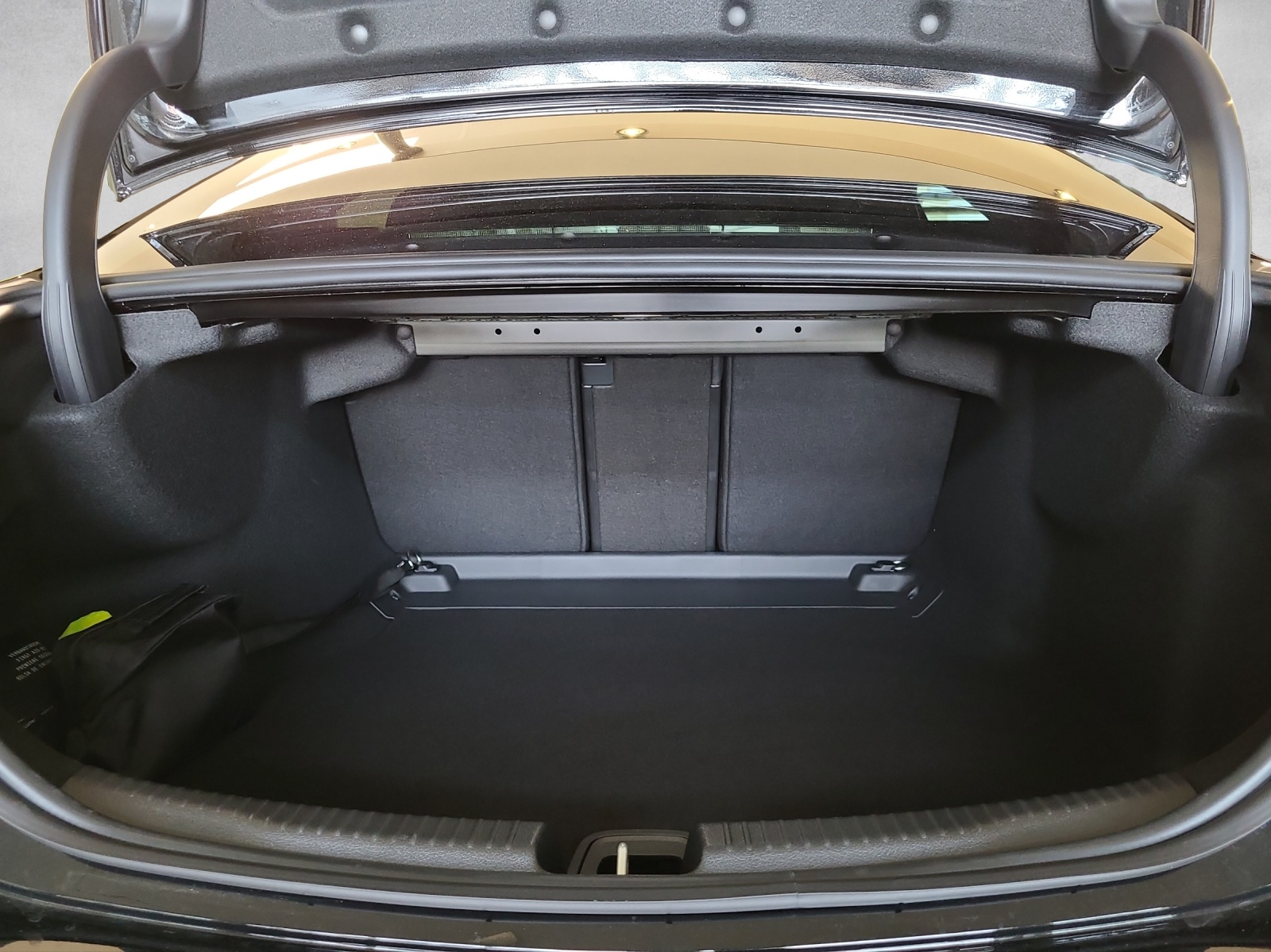 MERCEDES-BENZ C 220 d Swiss Star 4M AMG Line-image-5