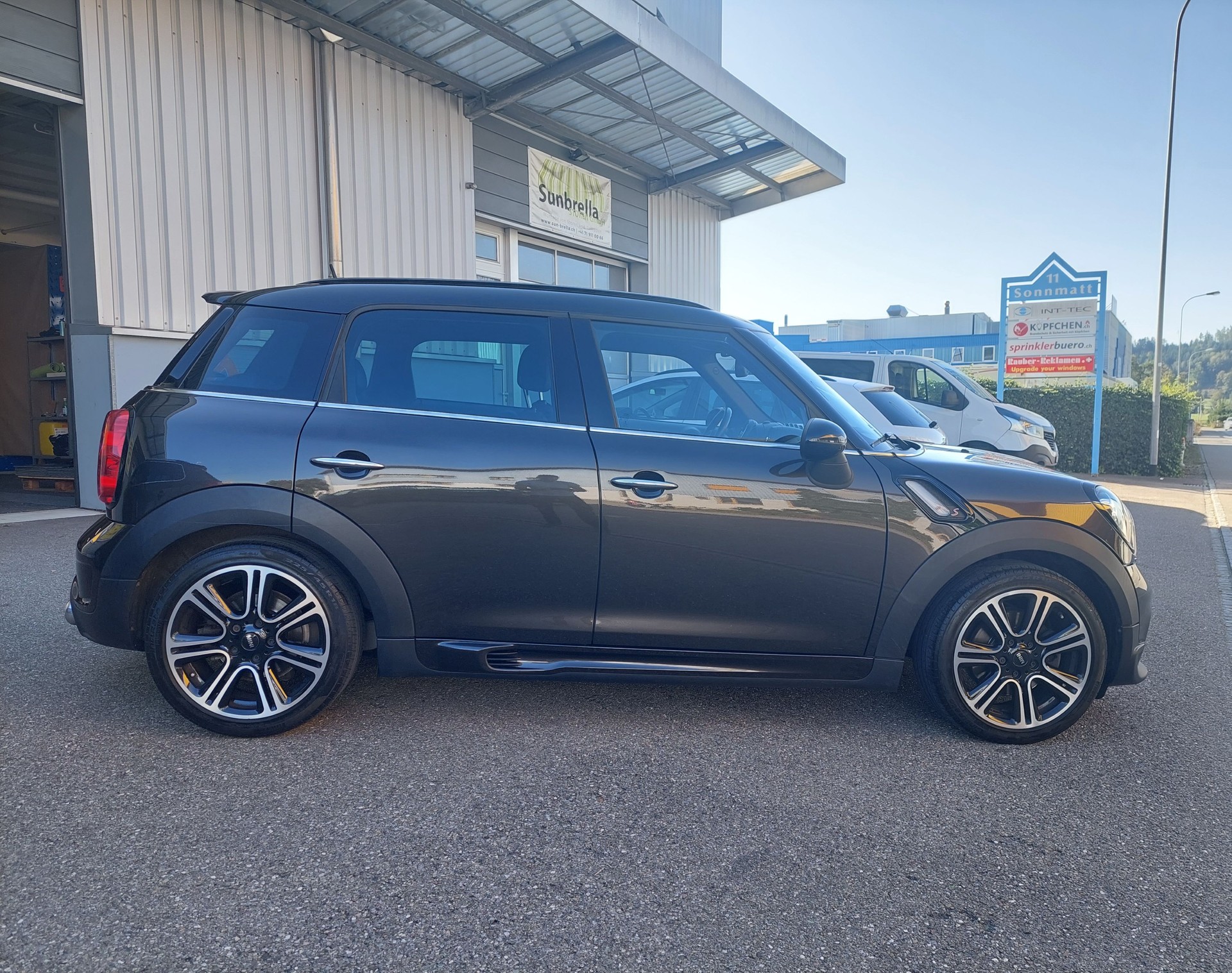 MINI Countryman Cooper S ALL4 Steptronic-image-5