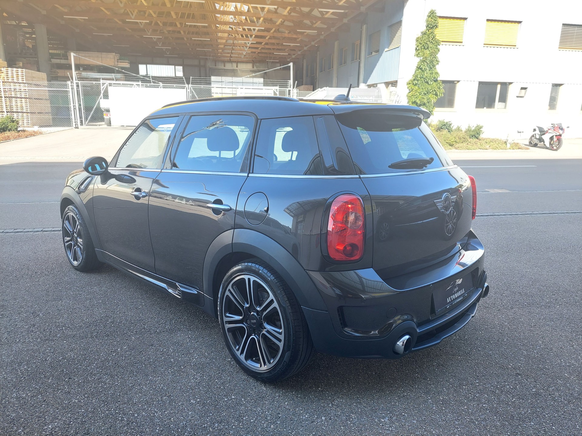 MINI Countryman Cooper S ALL4 Steptronic-image-3