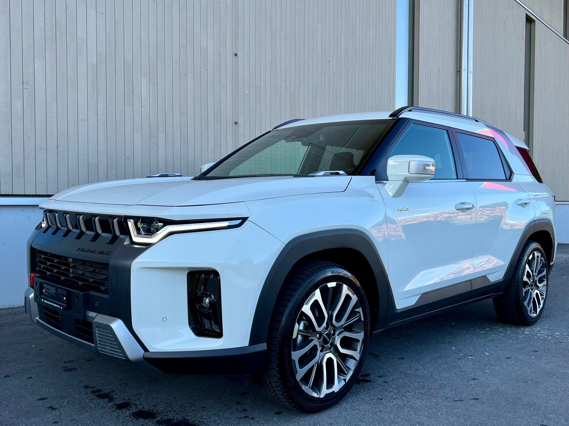 KGM-SsangYong Torres 1.5 TGDI Titanium 4WD AT-image-1