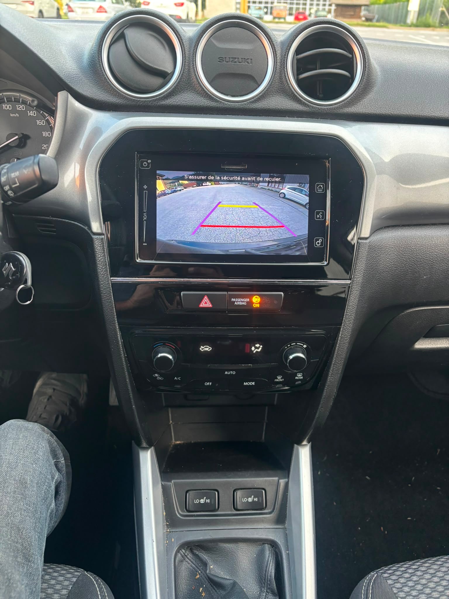 SUZUKI Vitara 1.6 Compact+-image-13
