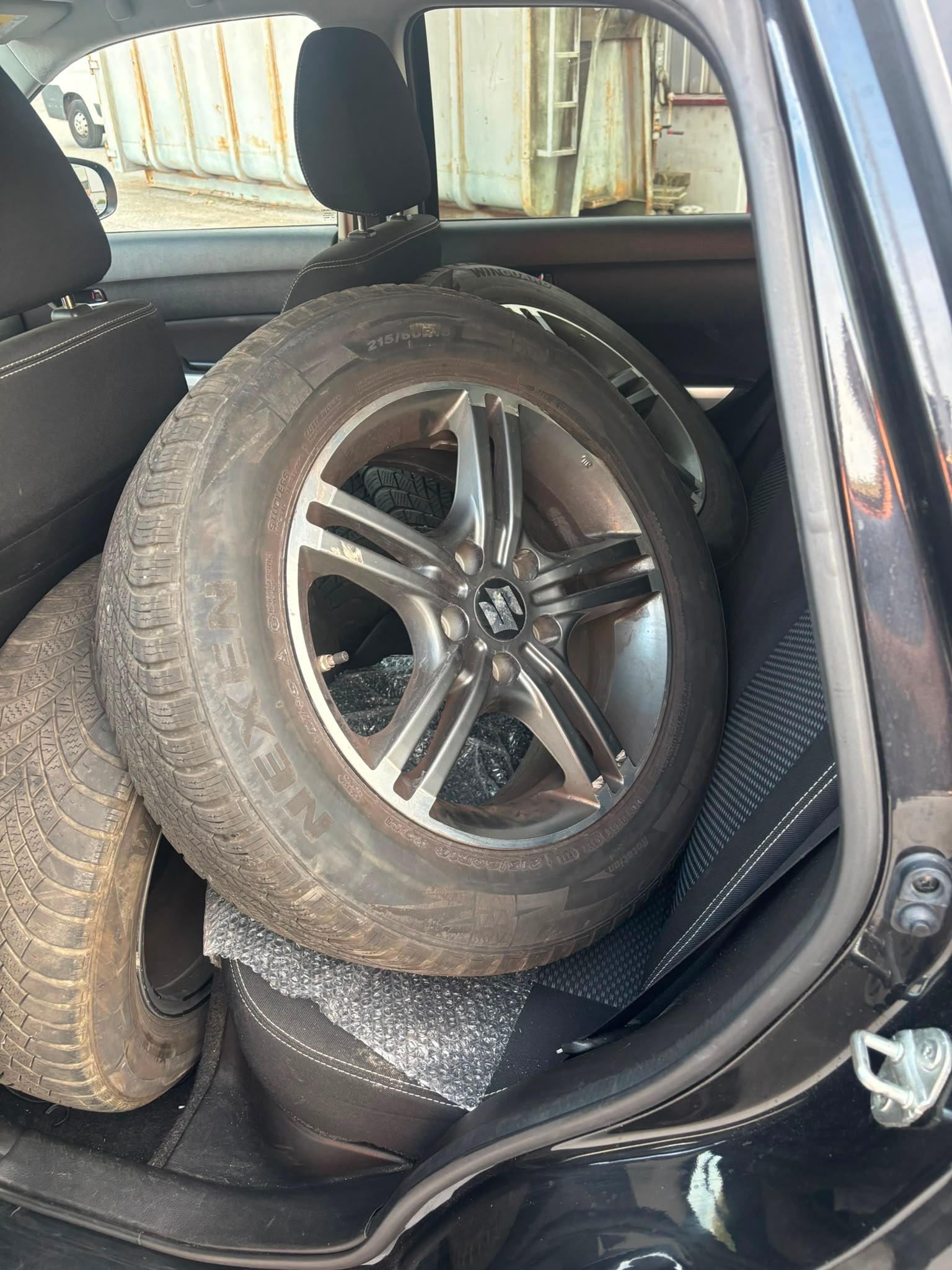 SUZUKI Vitara 1.6 Compact+-image-8