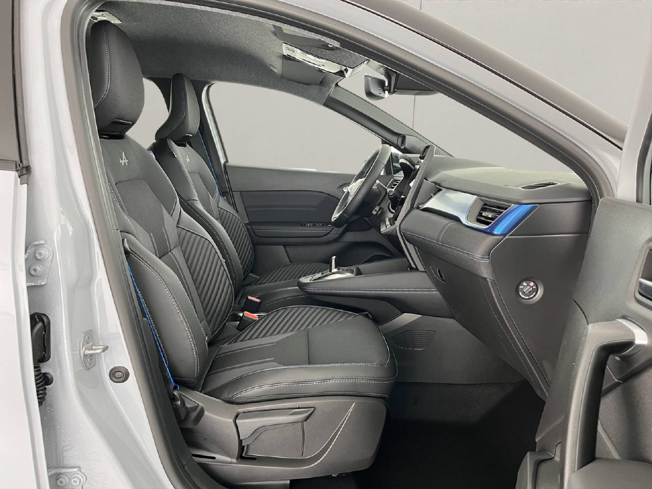 RENAULT Captur 1.8 E-Tech esprit Alpine-image-13