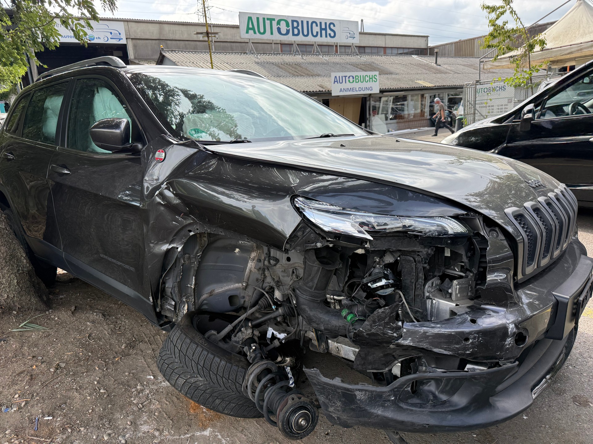 JEEP Cherokee 2.2TD Longitude AWD 9ATX-image-0
