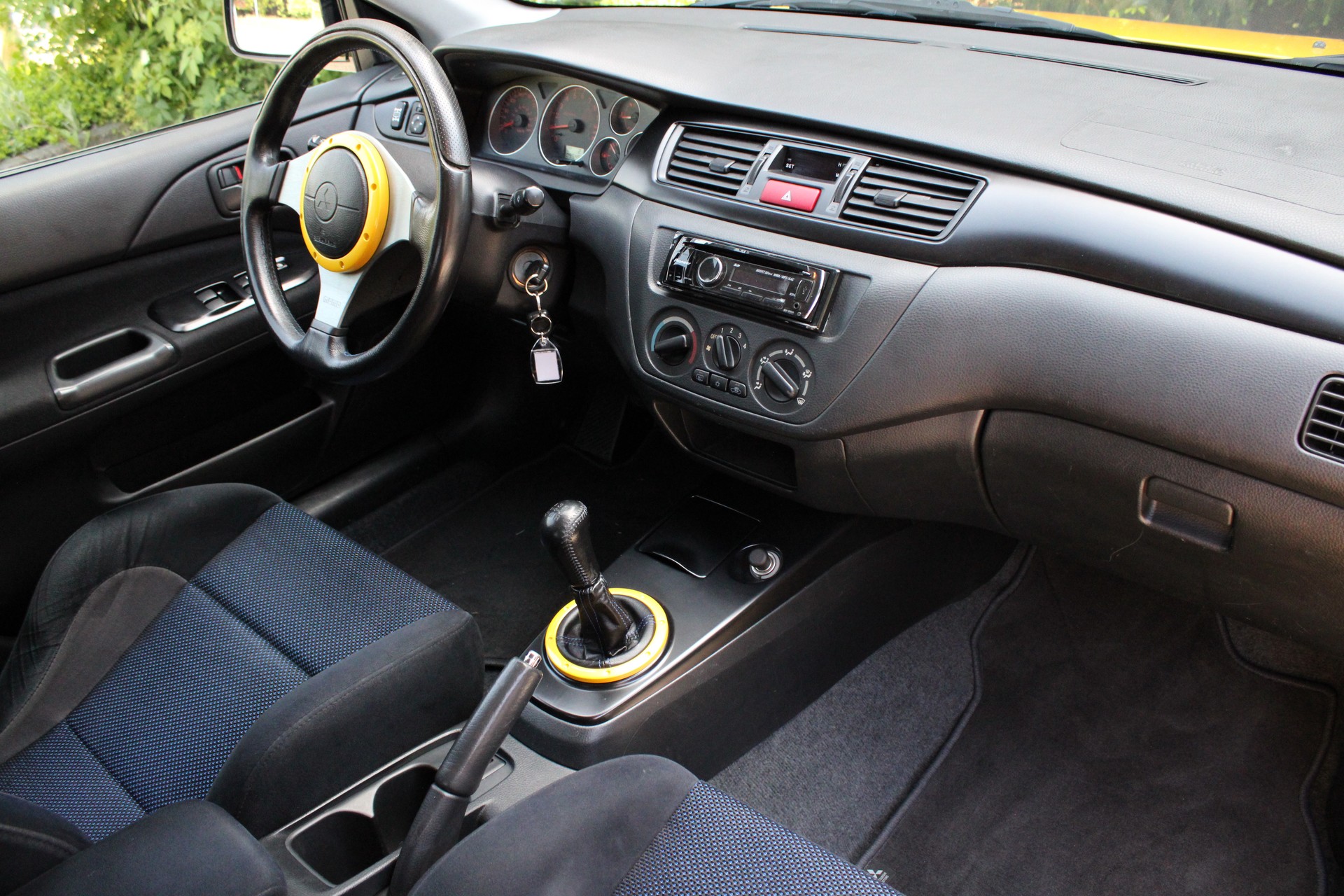 MITSUBISHI Lancer Evo VII-image-11