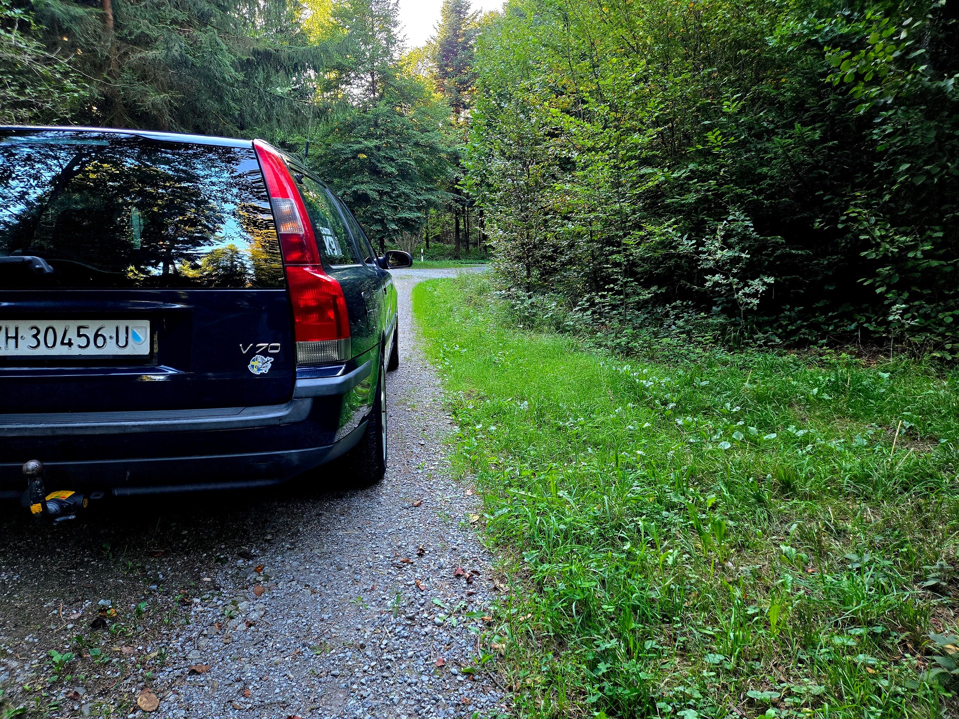 VOLVO V70 2.4T-image-3