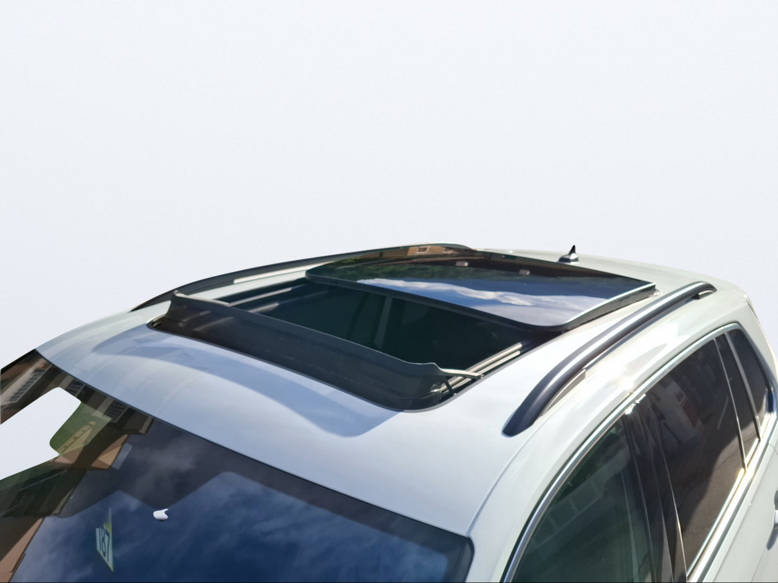 VW Tiguan 2.0 TDI SCR R-Line 4Motion DSG-image-15
