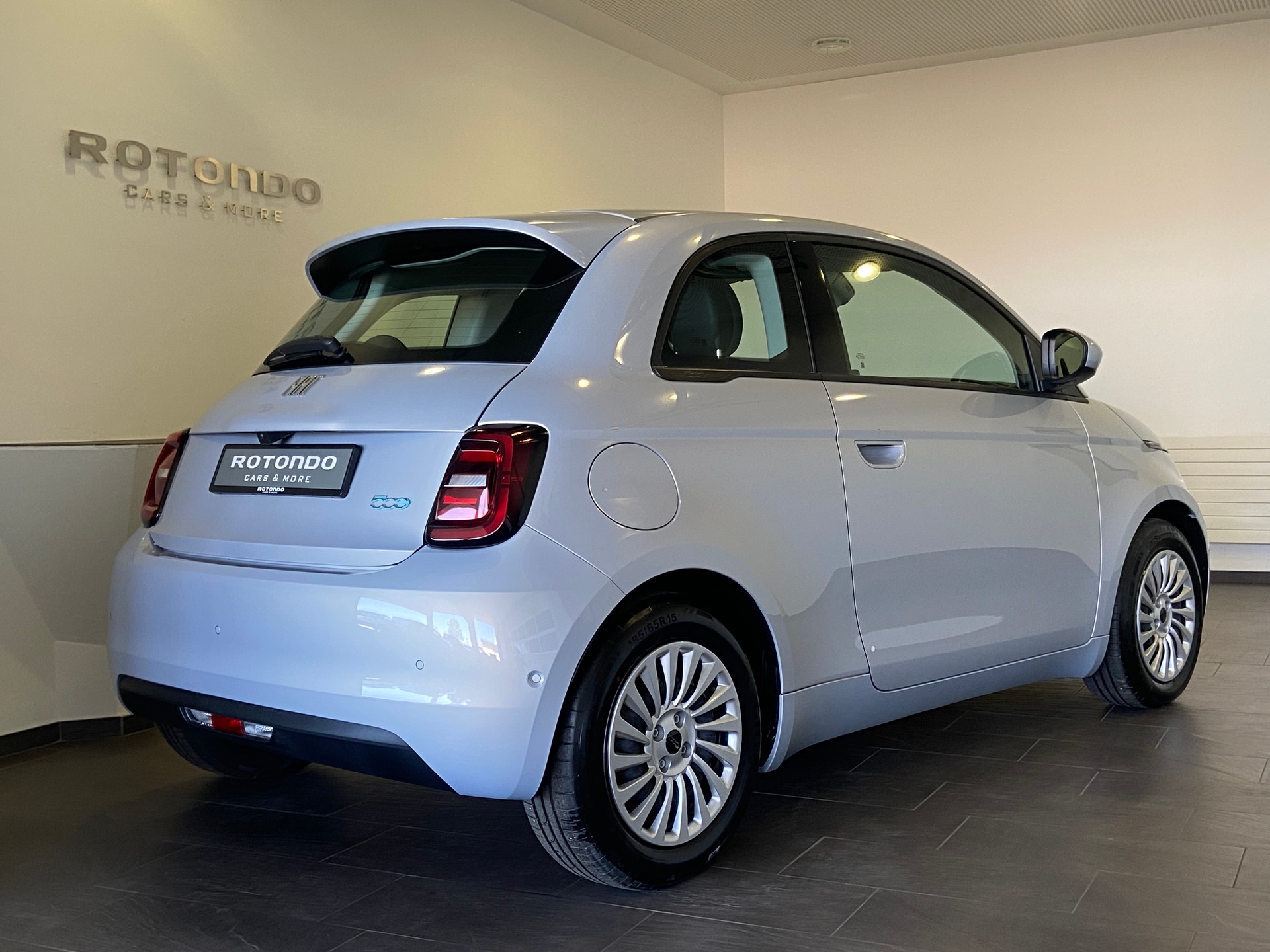 FIAT 500 electric 118PS Vita-image-1