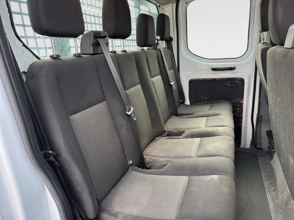 FORD Transit 350 L2 Ambiente 2.0 TDCi 170 RWD-image-11
