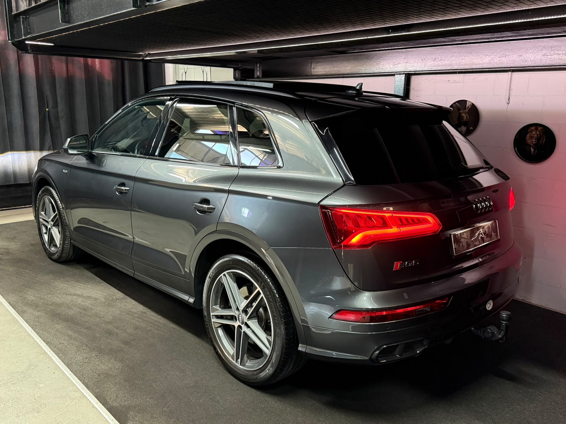 AUDI SQ5 3.0 TFSI quattro S-tronic-image-5