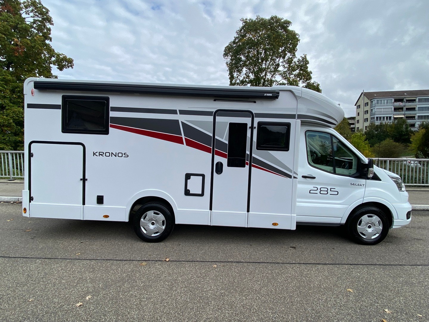 ROLLER TEAM Kronos 285 TL, Ford Transit 2.0TDCi 165PS Automat-showroom-element-1
