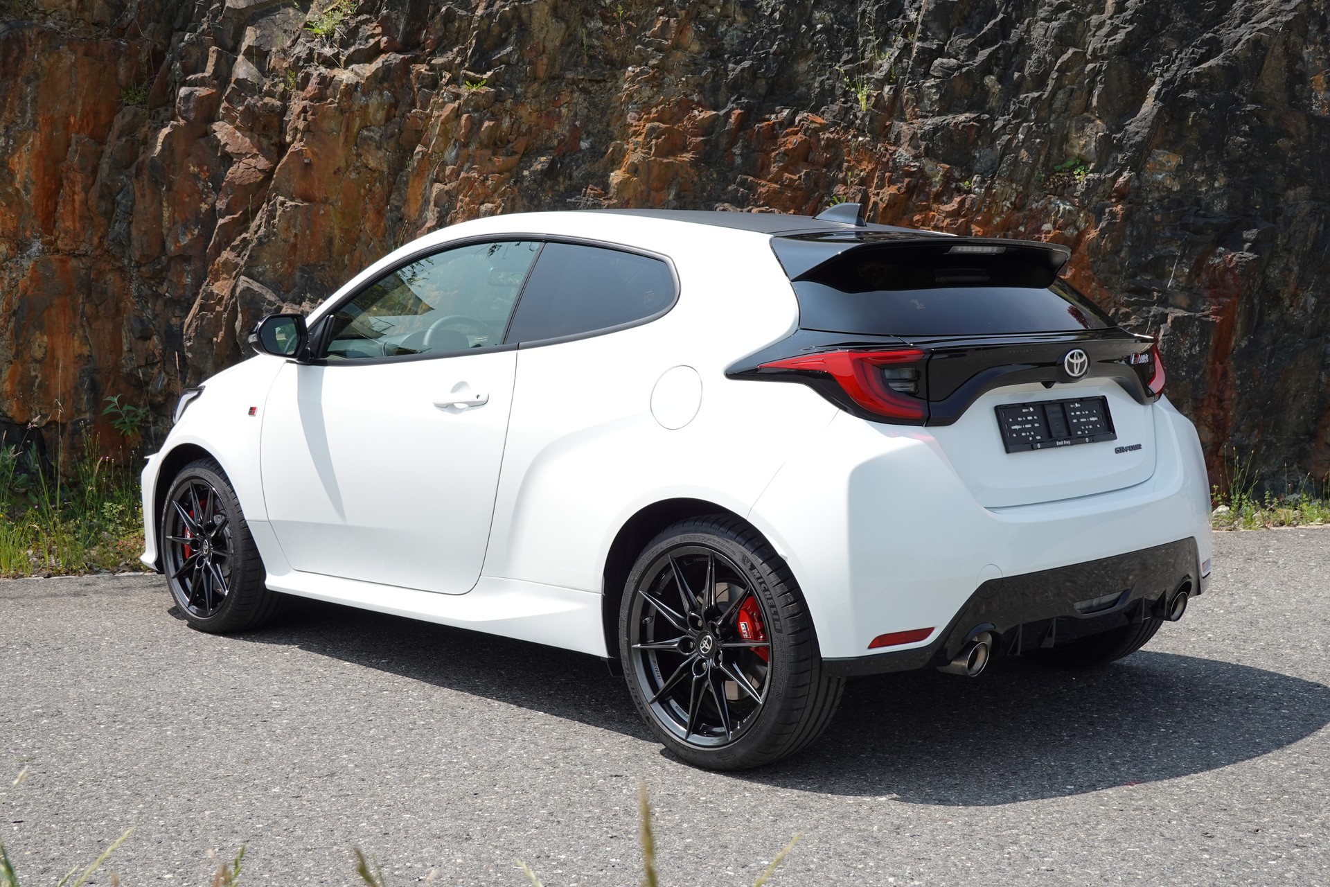 TOYOTA Yaris 1.6 GR Sport-image-7