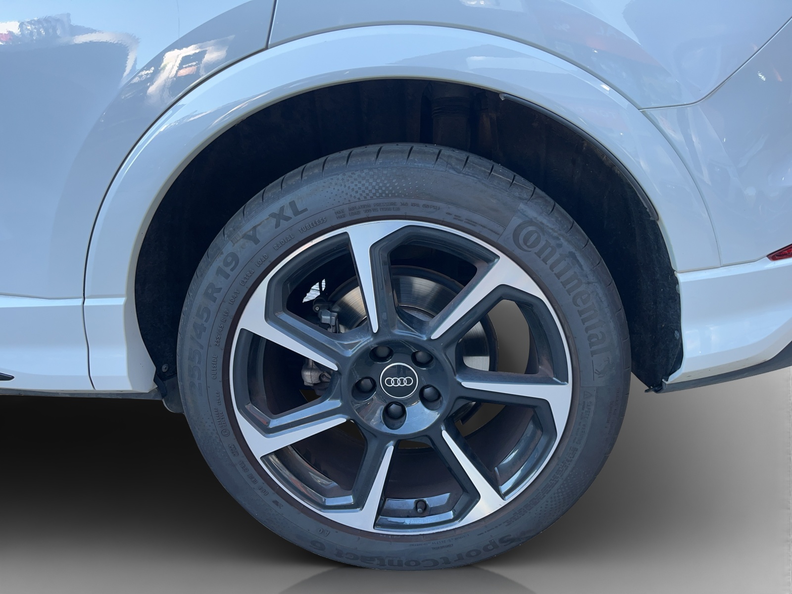 AUDI Q3 35 TFSI S line Attraction S-tronic-image-13