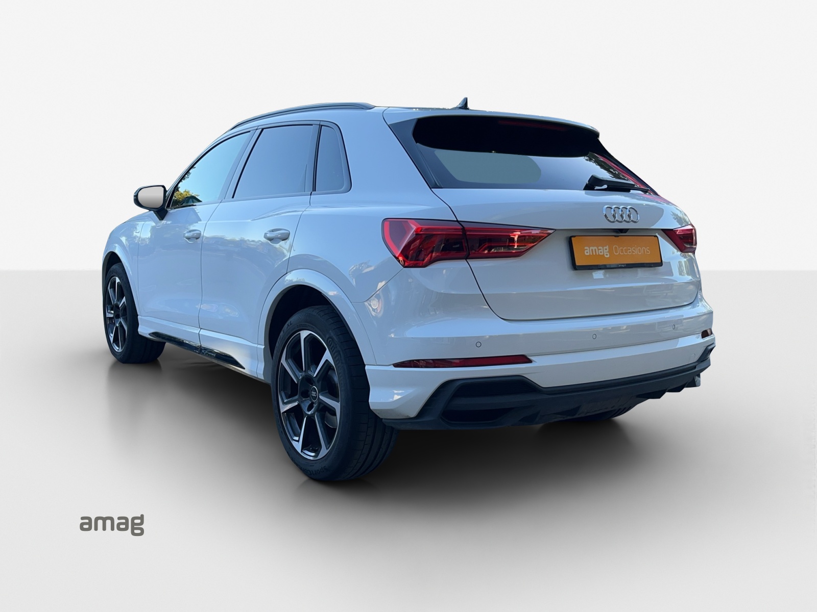 AUDI Q3 35 TFSI S line Attraction S-tronic-image-2