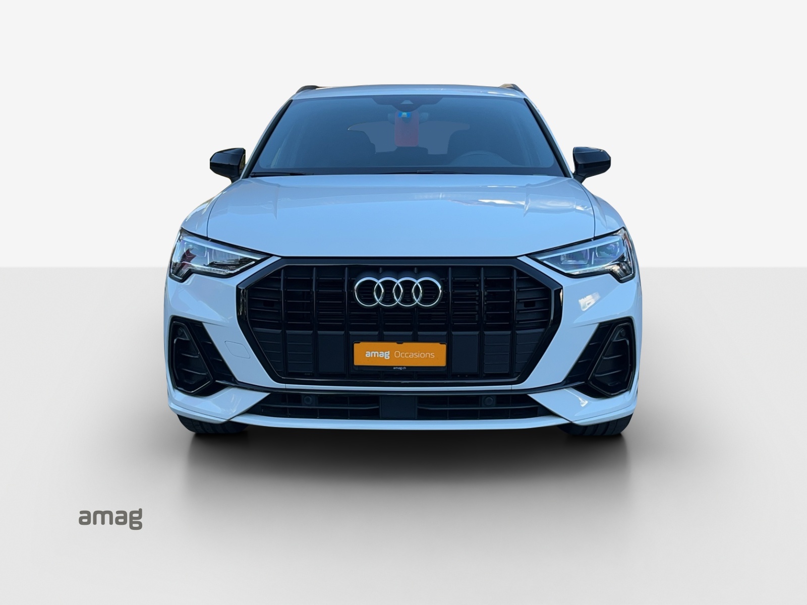 AUDI Q3 35 TFSI S line Attraction S-tronic-image-6