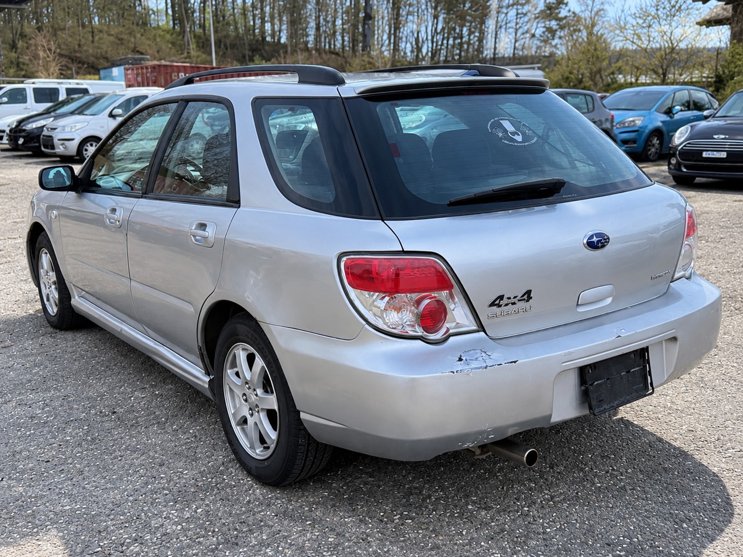 SUBARU Impreza 1.5R Swiss De Luxe Automatic-image-3