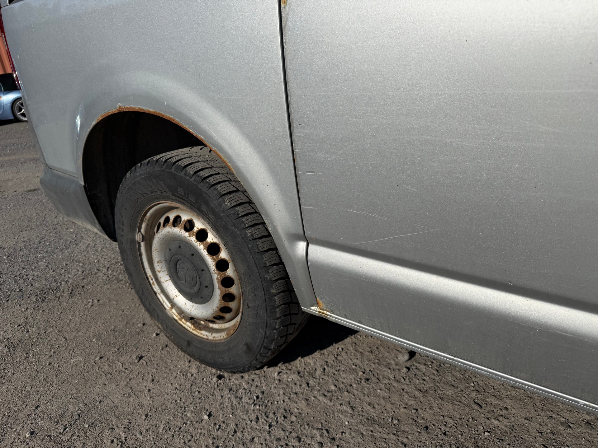 VW T5 2.5 TDI PD 4MOTION-image-13