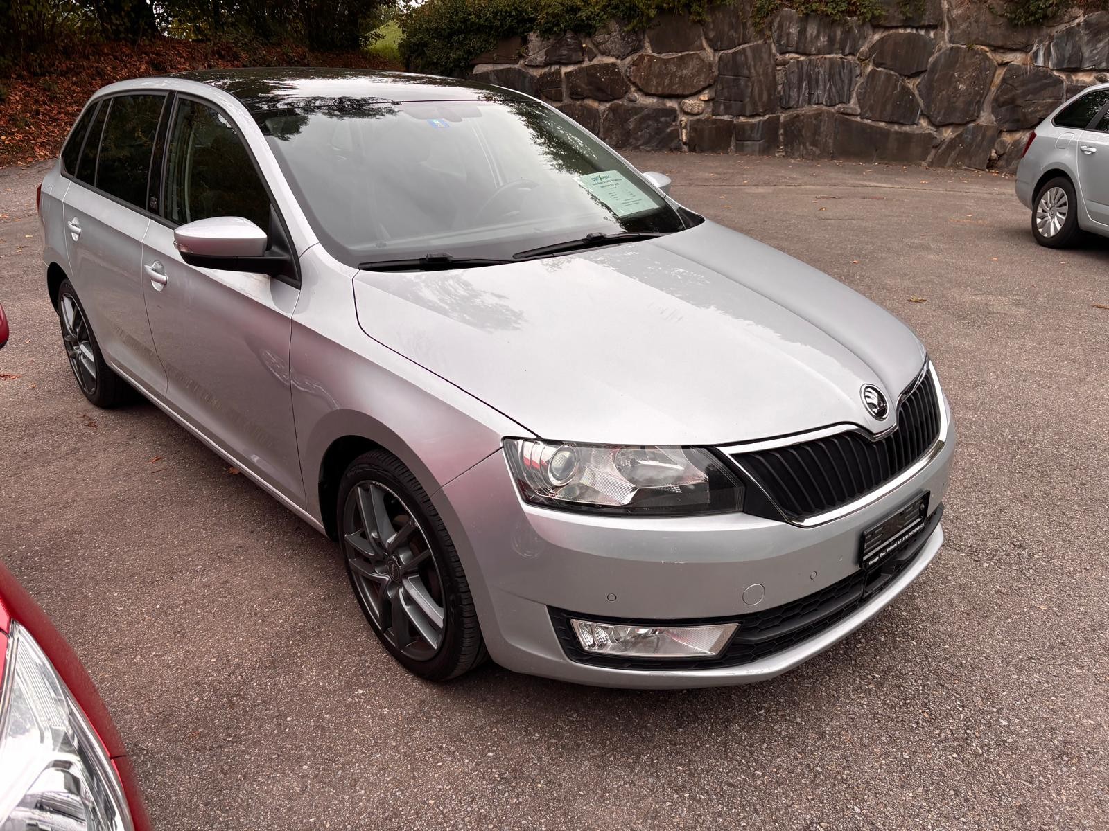 SKODA Rapid Spaceback 1.2 TSI Swiss Joy DSG-image-1