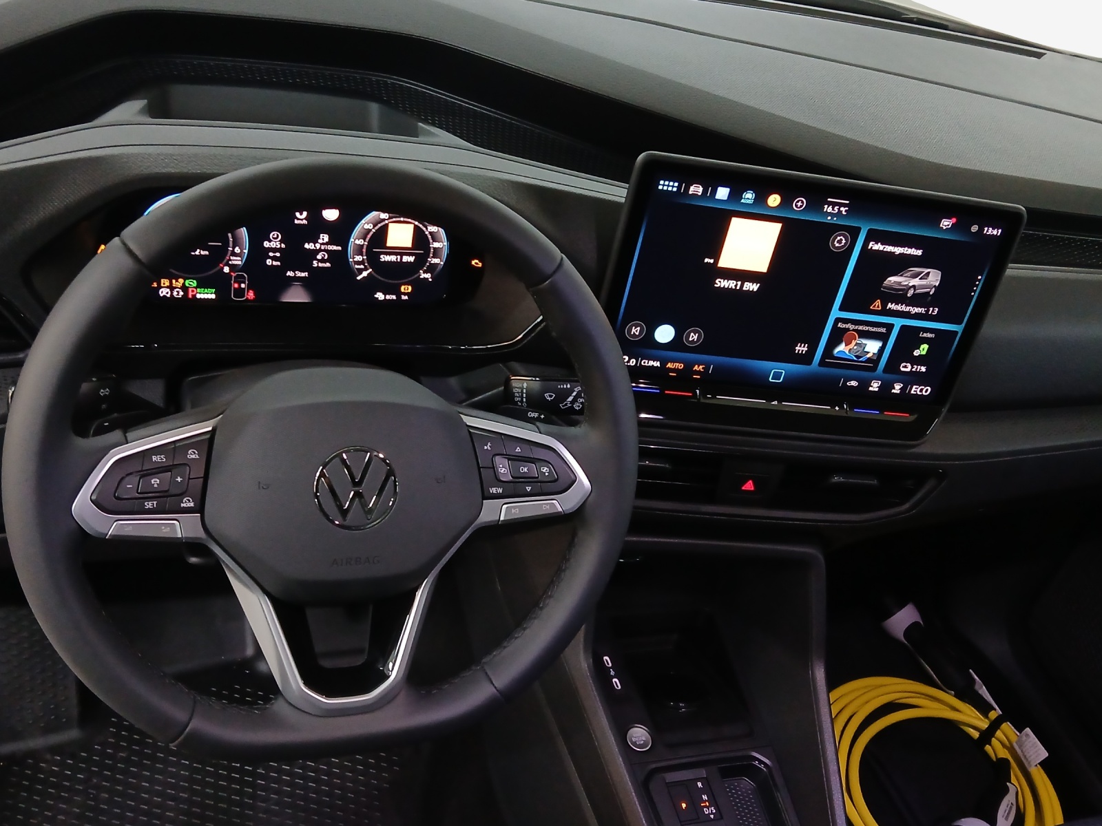 VW Caddy Cargo 1.5 TSI Plug in Hybrid Entry DSG-image-8