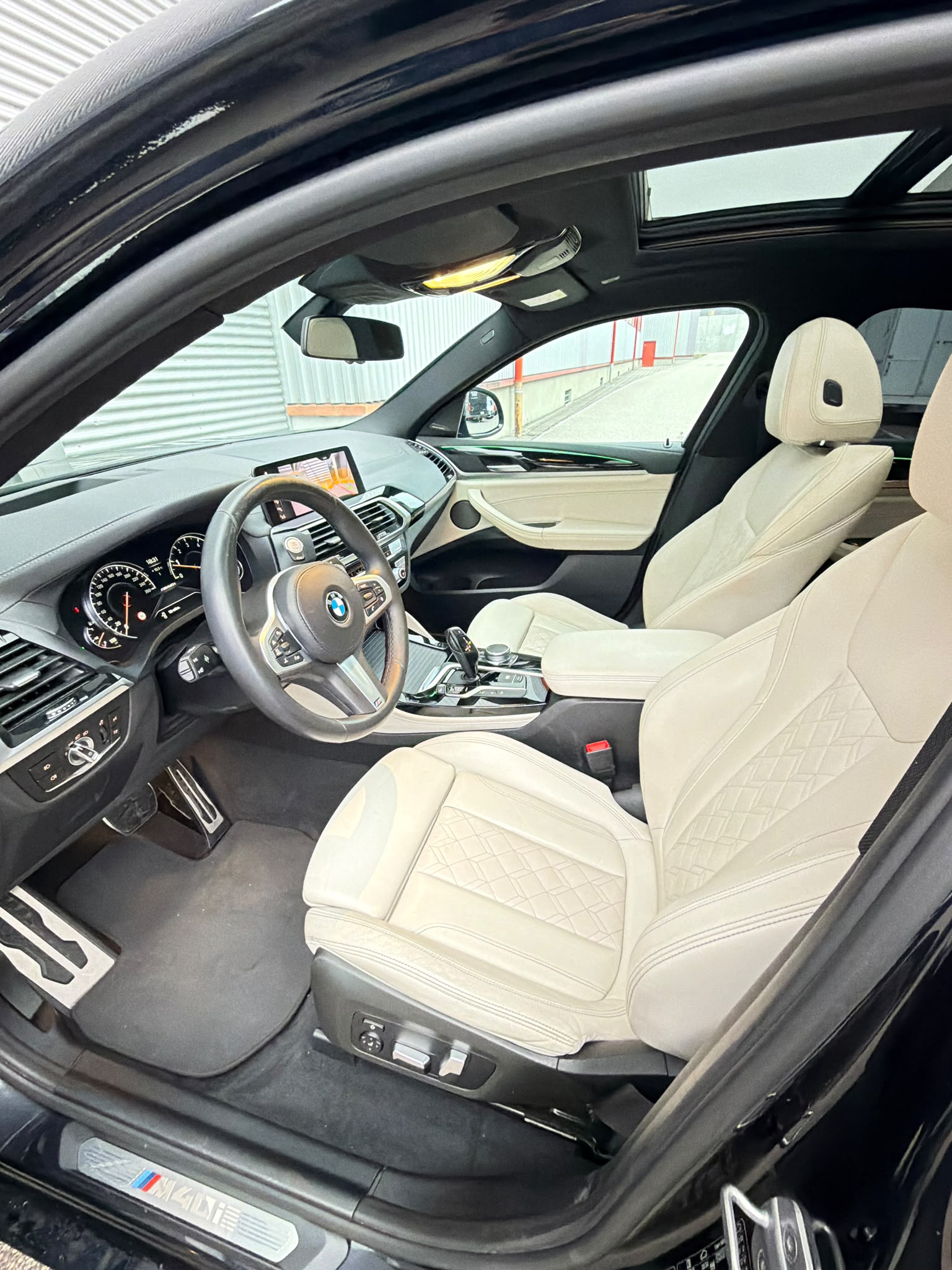 BMW X4 M40i Steptronic-image-6