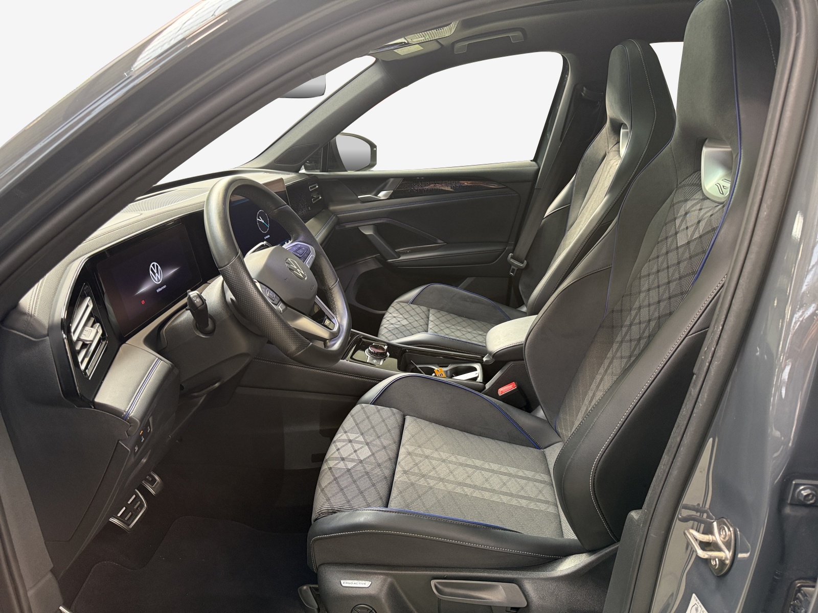 VW Tiguan 2.0 TSI DSG R-Line 4Motion-image-7