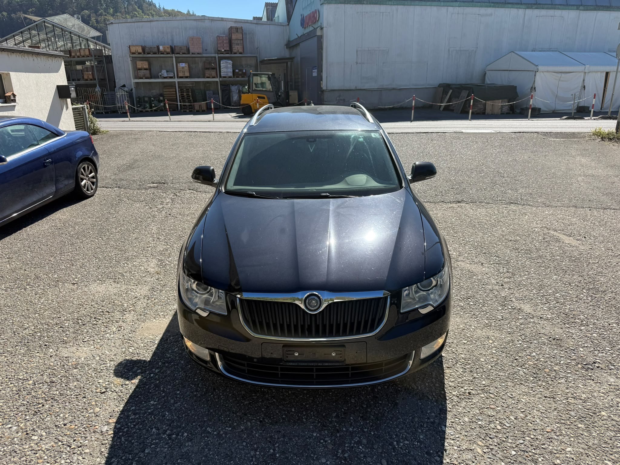 Car photo