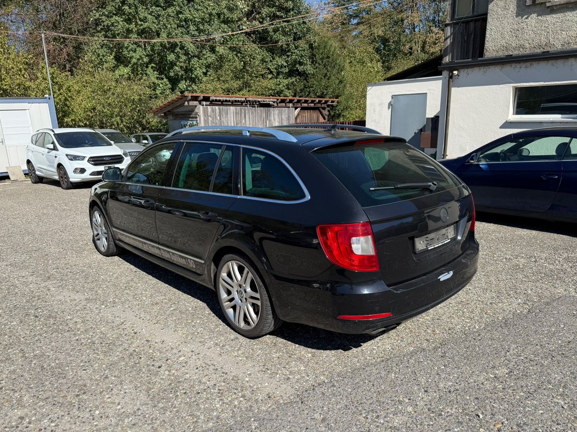SKODA Superb Combi 3.6 FSI Ambition 4x4 DSG-image-3