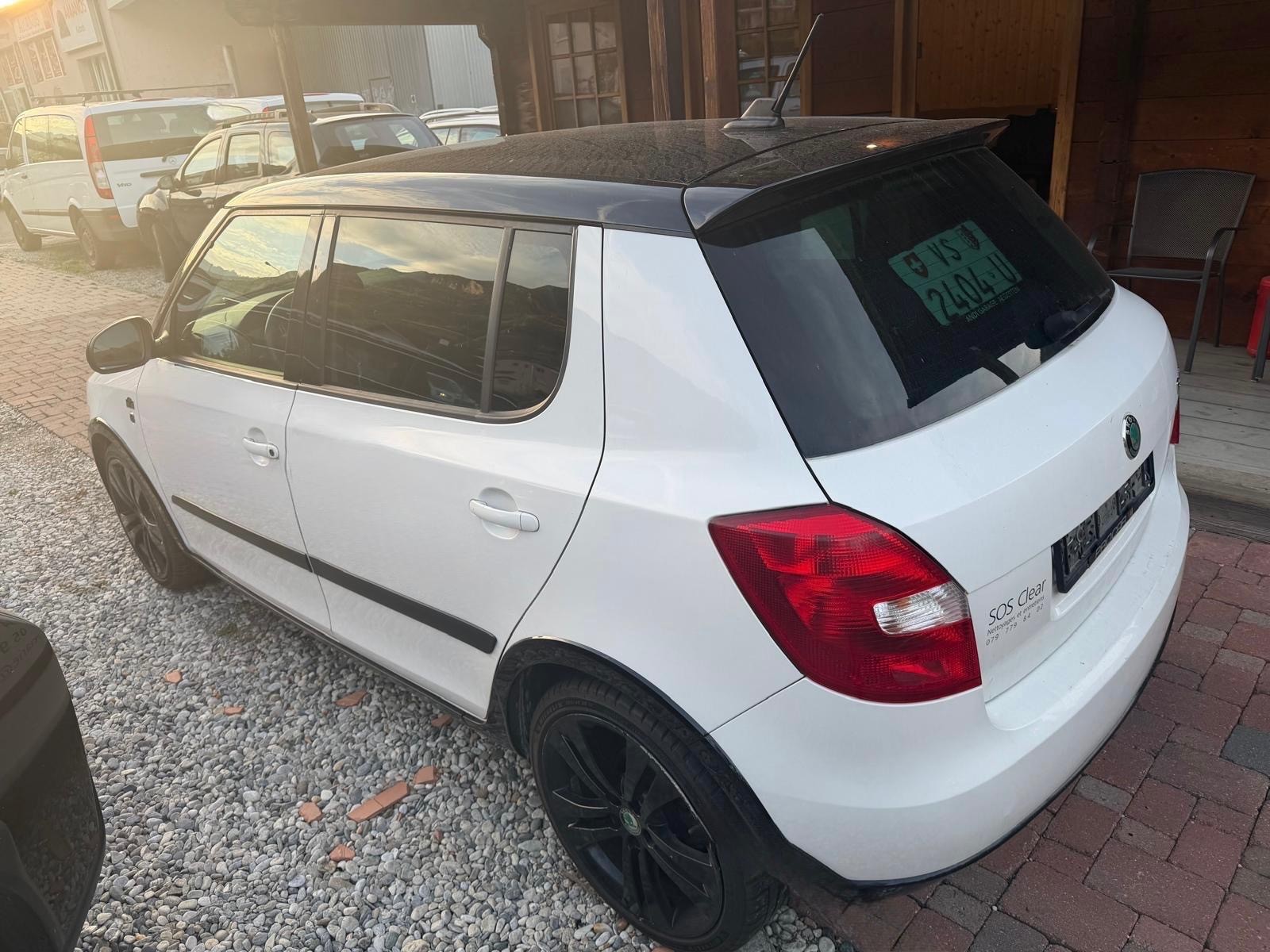 SKODA Fabia 1.2 TSI Monte Carlo-image-3