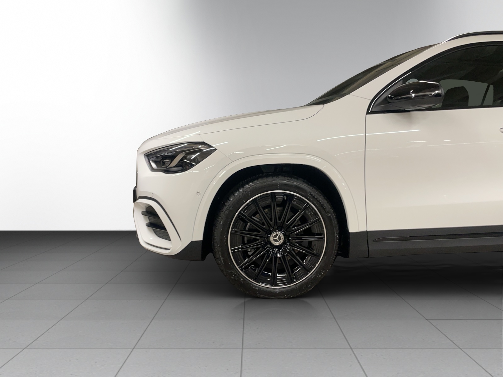 MERCEDES-BENZ GLA 220d 4Matic 8G-DCTSwiss Star-image-6