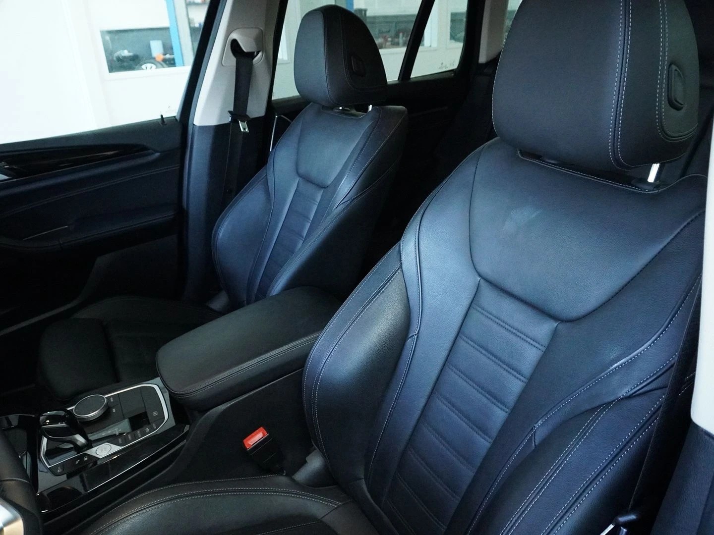 BMW X3 xDrive 30e-image-3