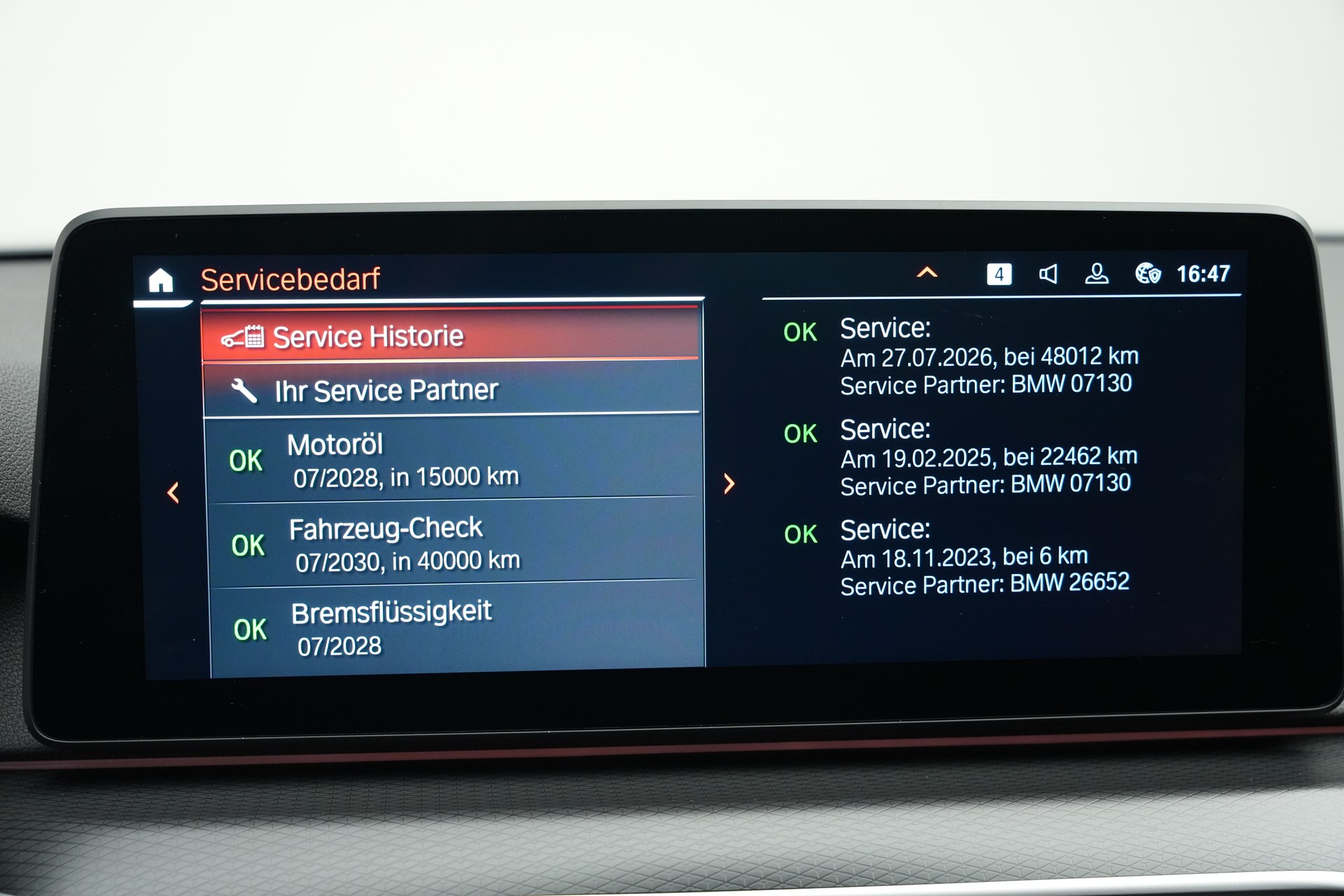 BMW 520d xDrive 48V Touring Pure M Sport Edition *CH-Fahrzeug*-image-31
