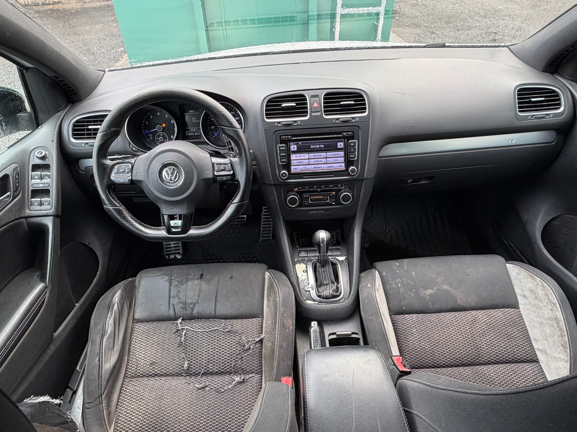 VW Golf 2.0 TSI R 4Motion DSG-image-7