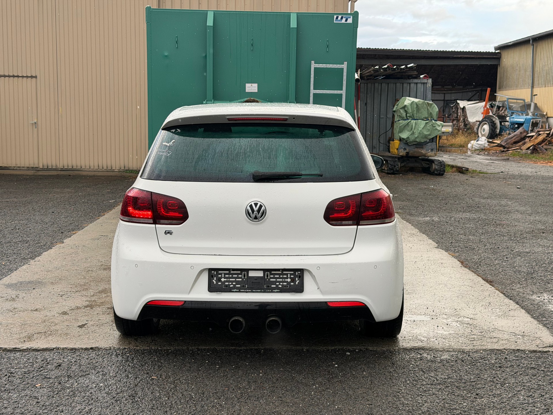VW Golf 2.0 TSI R 4Motion DSG-image-3