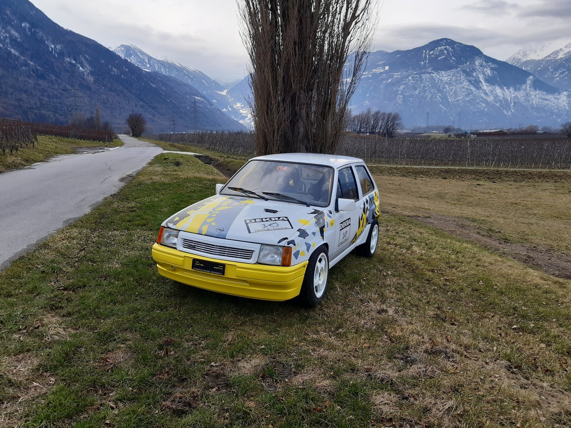 OPEL CORSA A gsi 1.6 8v-image-3