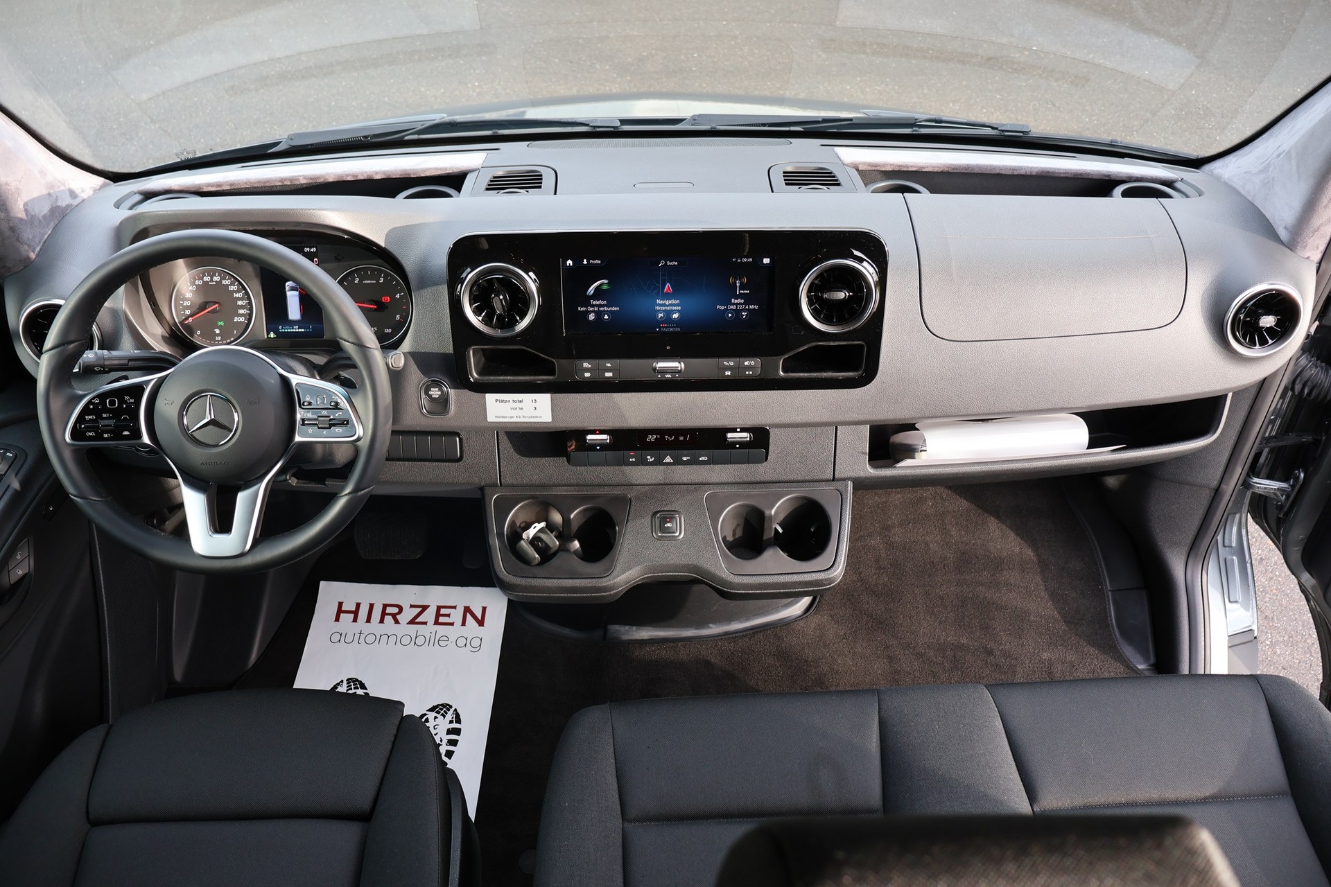 MERCEDES-BENZ Sprinter 319 CDI Lang 9G-TRONIC 4x4-image-12