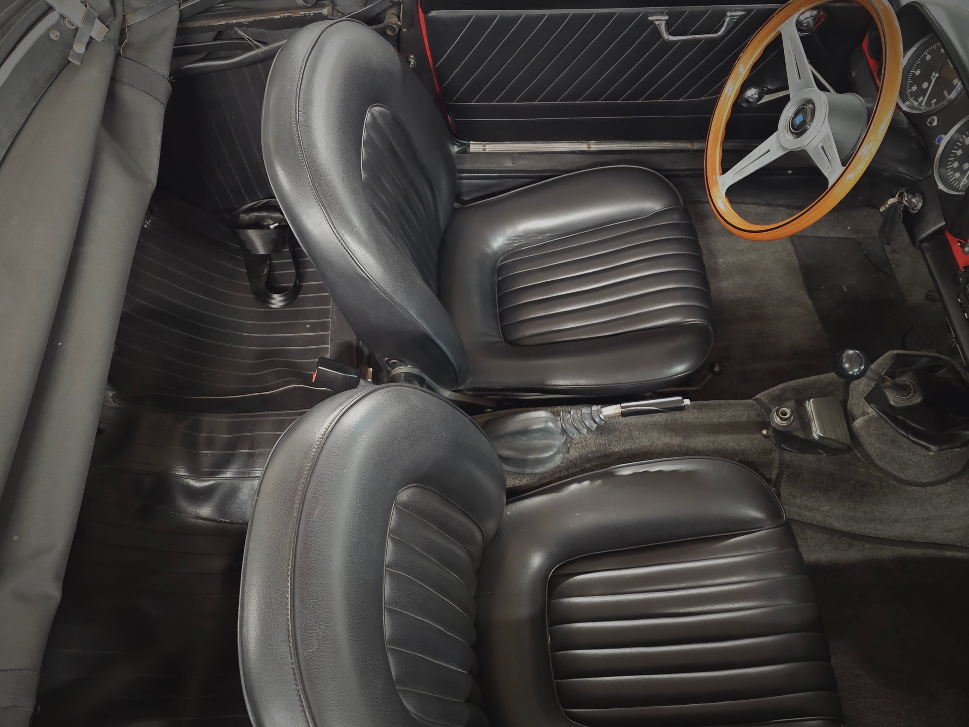 ALFA ROMEO 1600 DUETTO 1 re série « osso di seppia - os de seiche »-image-12