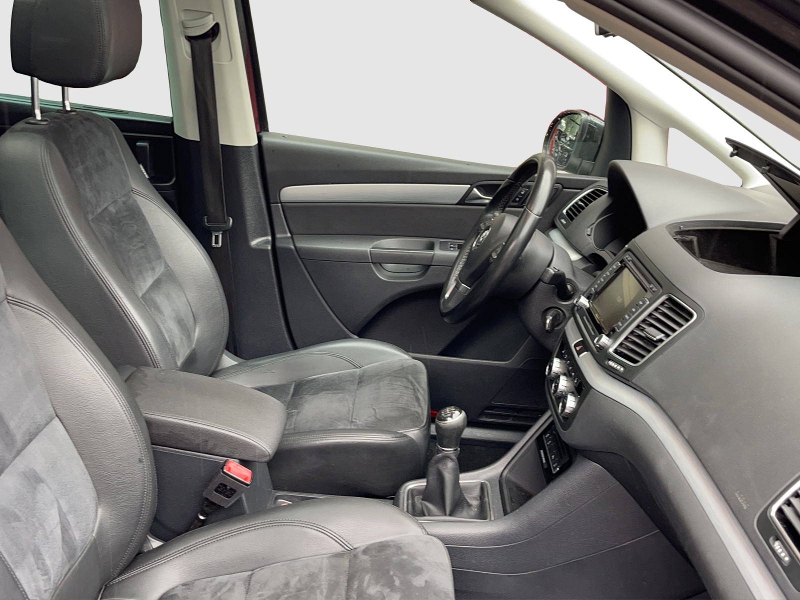 VW Sharan 2.0 TDI BMT Highline-image-14