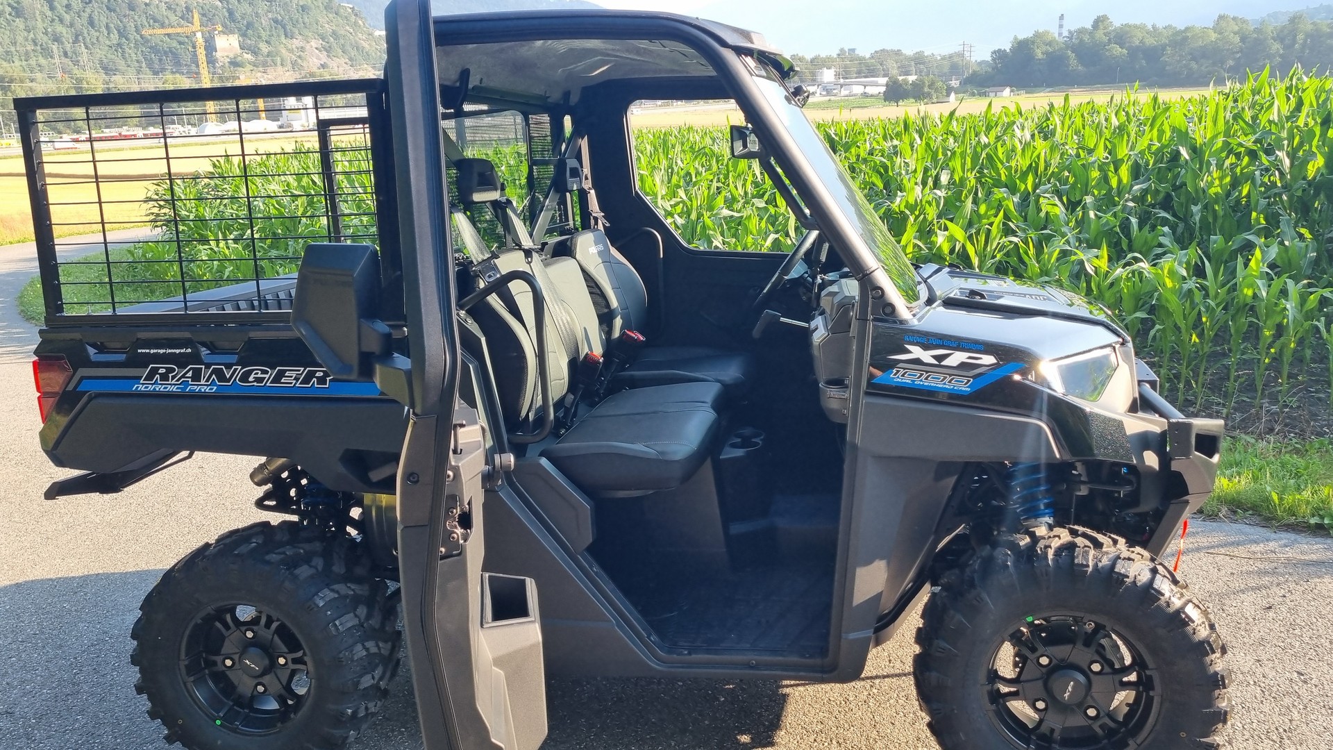 POLARIS Ab MFK mit T1b Traktor-showroom-element-2